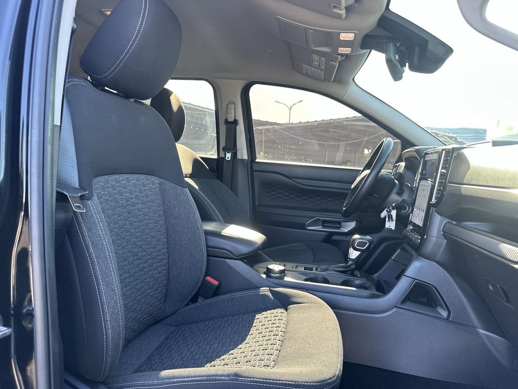 Used 2024 Black Ford XLT image 23