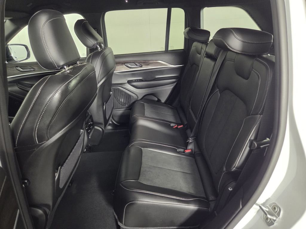 Used 2026 White Jeep Altitude image 23