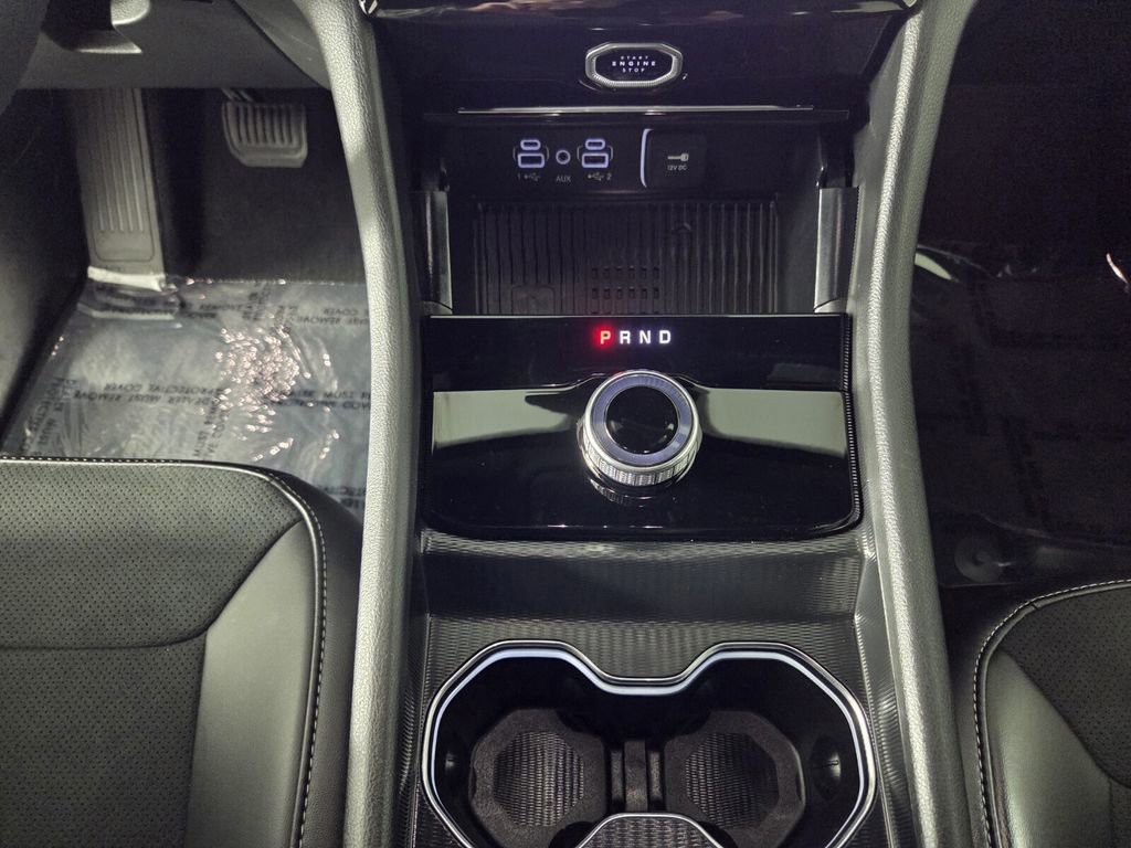 Used 2026 White Jeep Altitude image 14