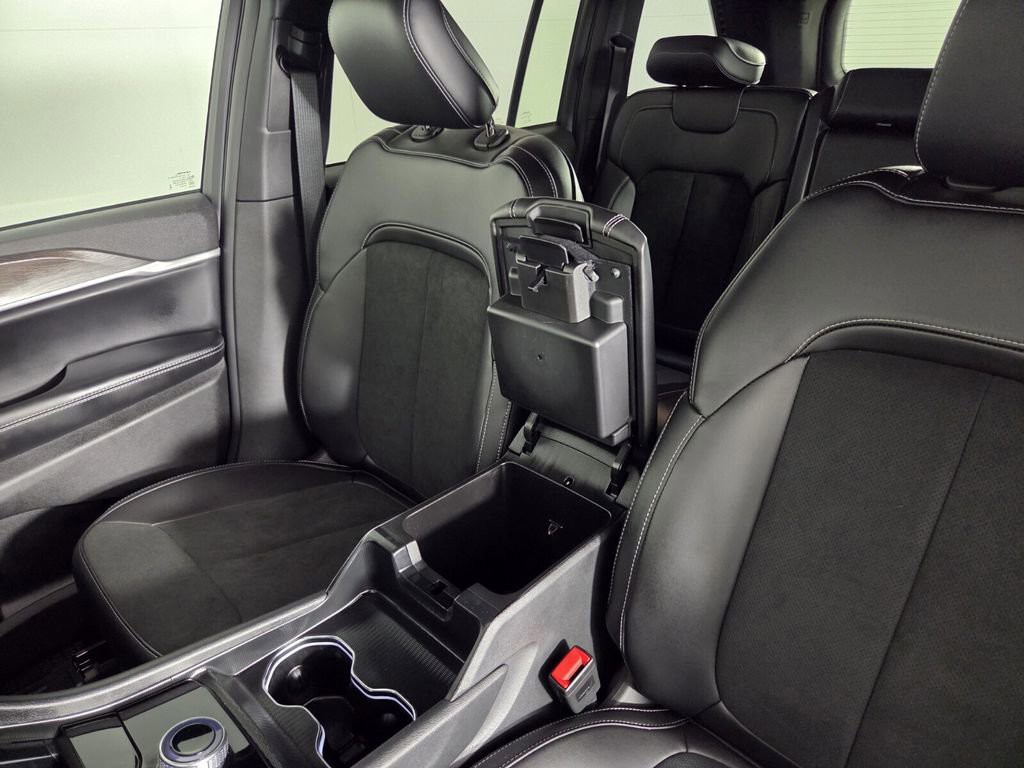 Used 2026 White Jeep Altitude image 21