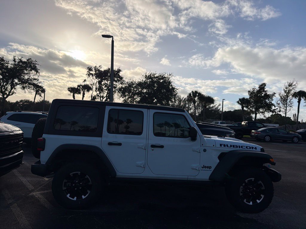 Used 2024 White Jeep Rubicon 4xe image 6