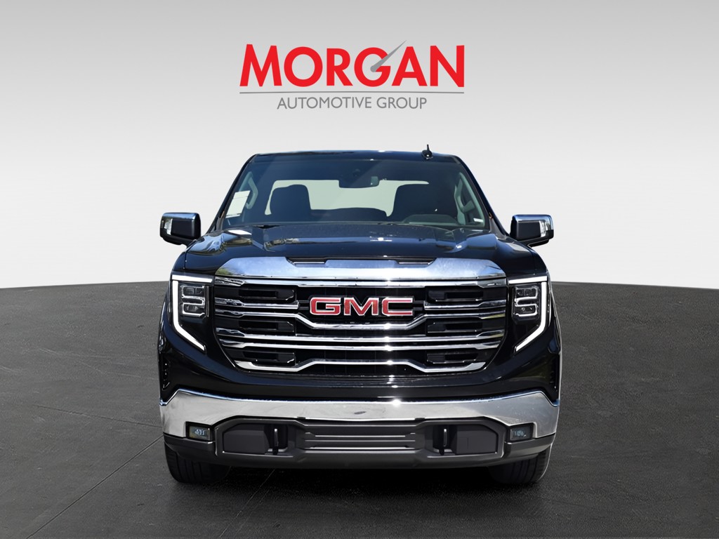 Used 2025 Black GMC SLT image 2
