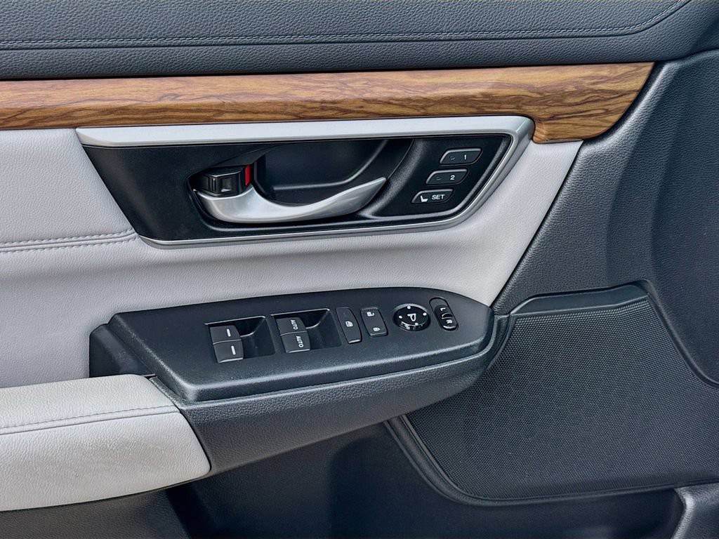 Certified Used 2019  Honda Touring image 17