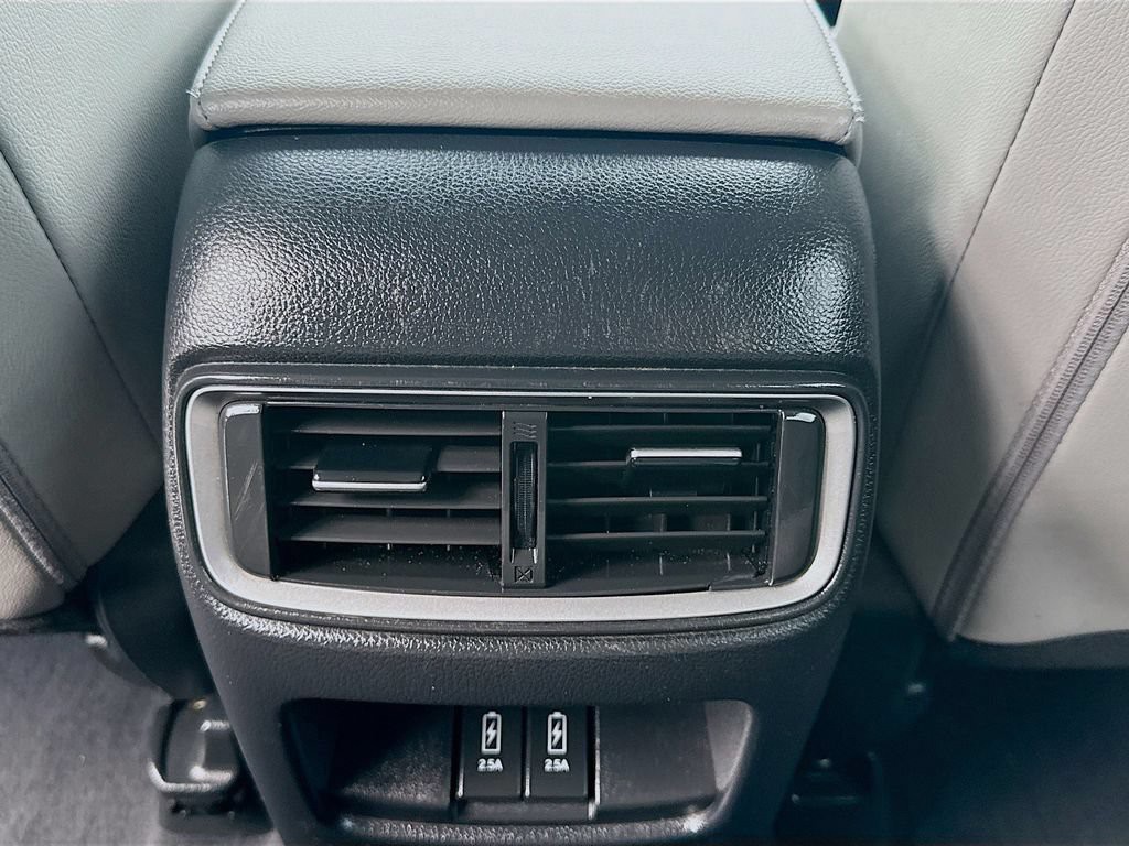 Certified Used 2019  Honda Touring image 23