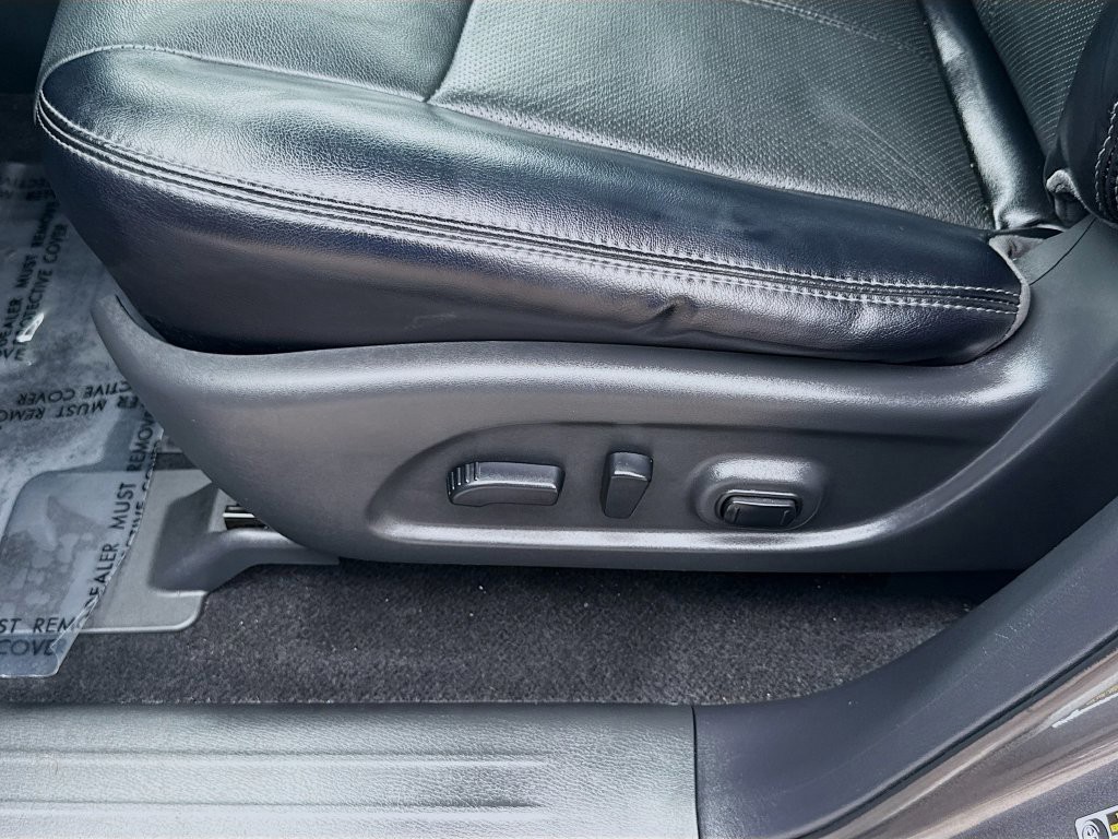 Certified Used 2020 Gray Nissan Platinum image 16