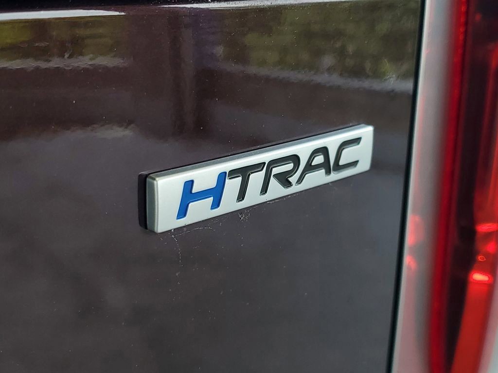 Used 2023 Red Hyundai SEL image 6
