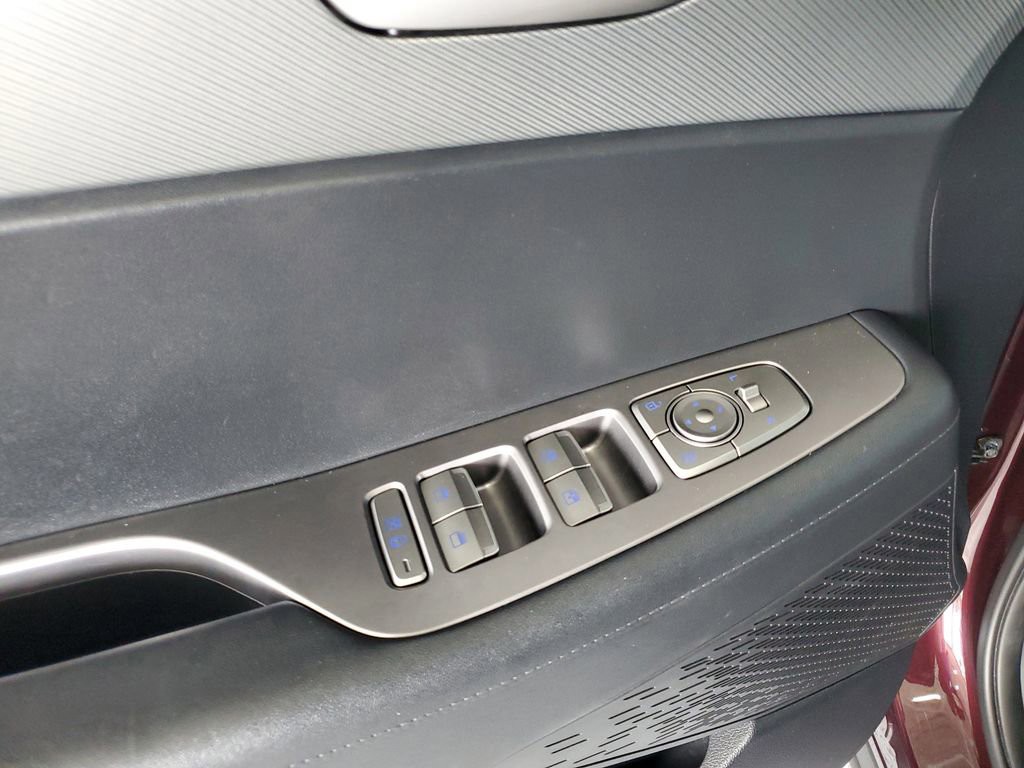 Used 2023 Red Hyundai SEL image 16