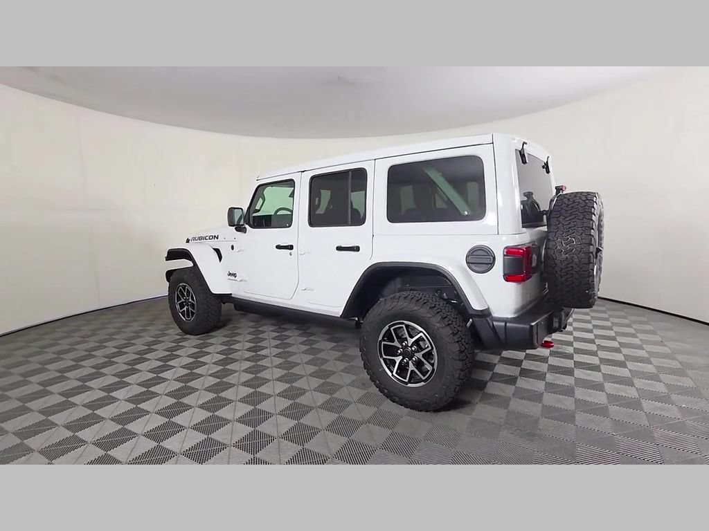 New 2026 White Jeep Rubicon image 31