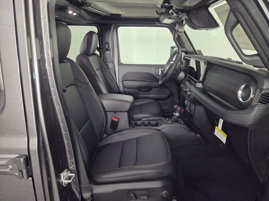New 2026 Gray Jeep Sahara image 20