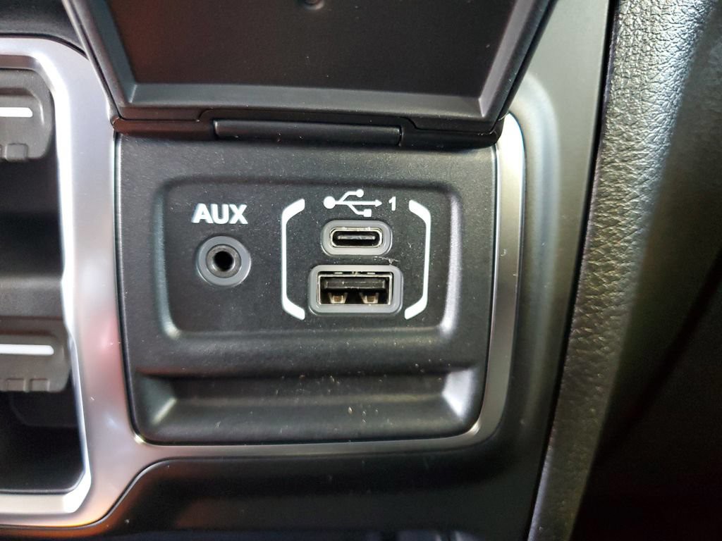 New 2026  Jeep Sport image 30