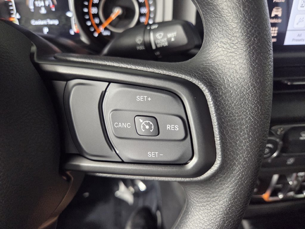 New 2027 White Jeep  image 14