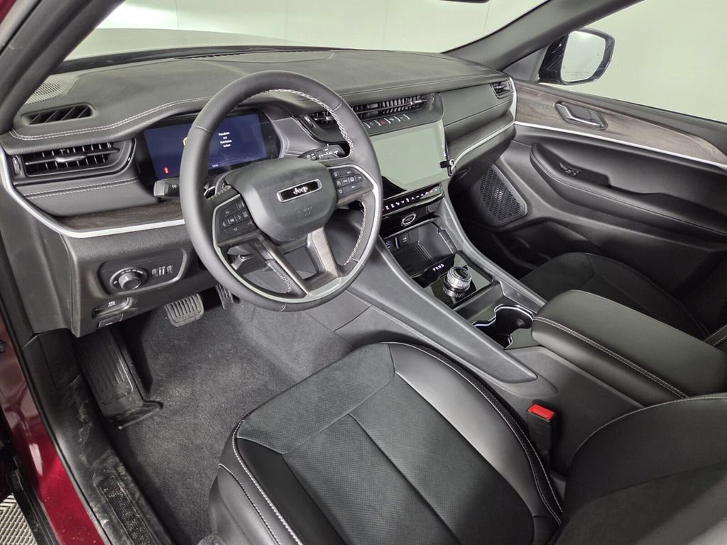 New 2026 Red Jeep Altitude image 11