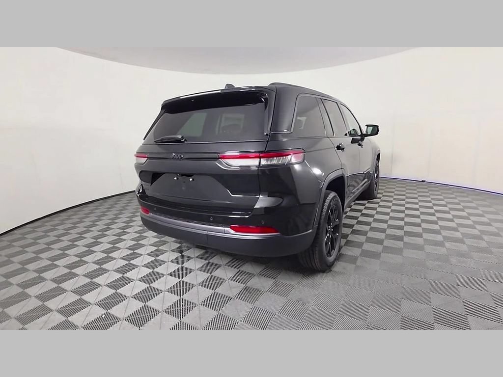 New 2026 Black Jeep Altitude image 28