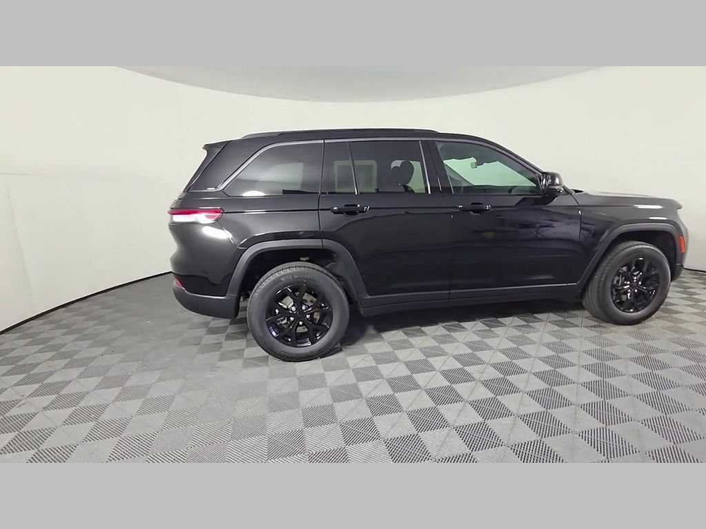 New 2026 Black Jeep Altitude image 24