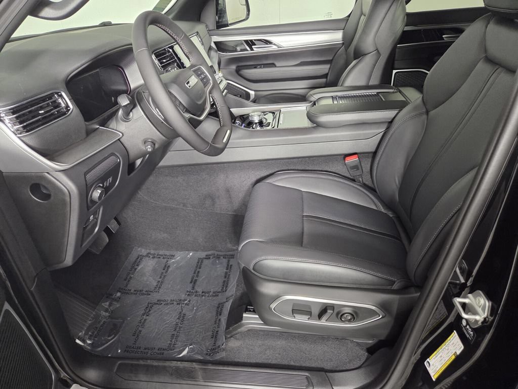 New 2026 Black Jeep Limited Altitude image 11