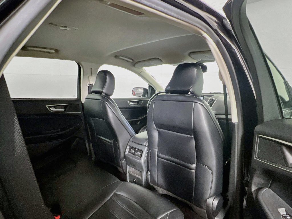Used 2024 Black Ford SEL image 23