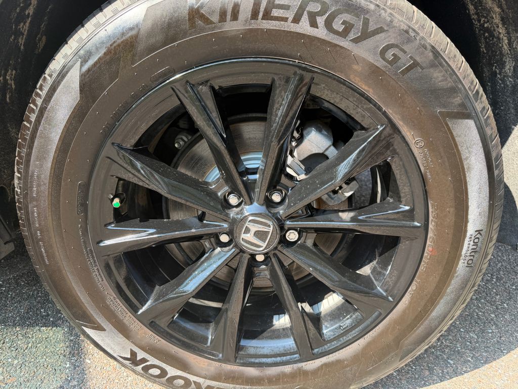 Certified Used 2025 Gray Honda Sport-L image 31
