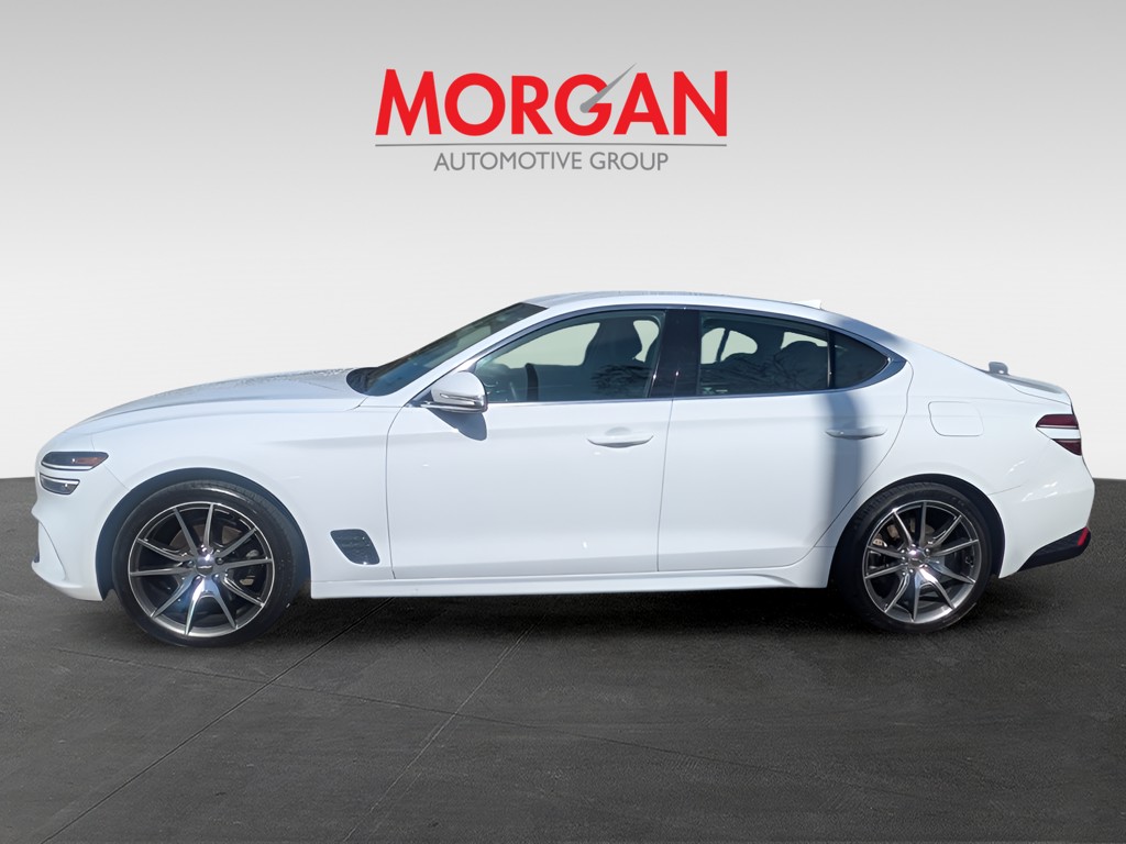 Used 2023 White Genesis 2.0T image 6