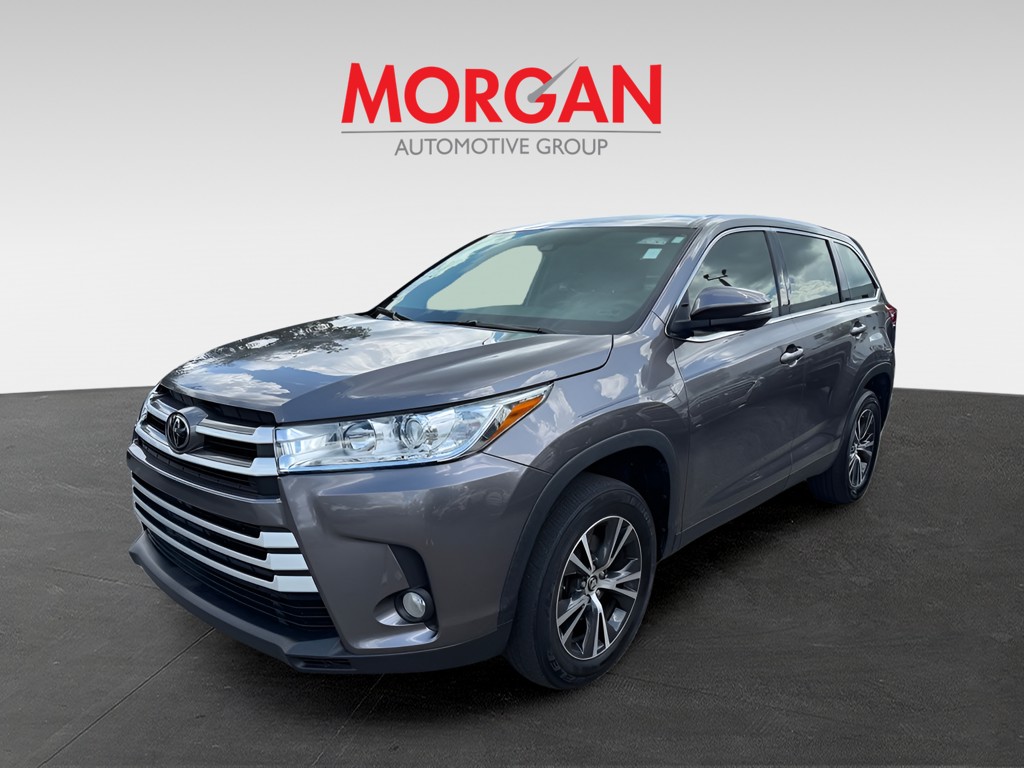 Pre-Owned 2019 Toyota Highlander LE Plus 4D Sport Utility in