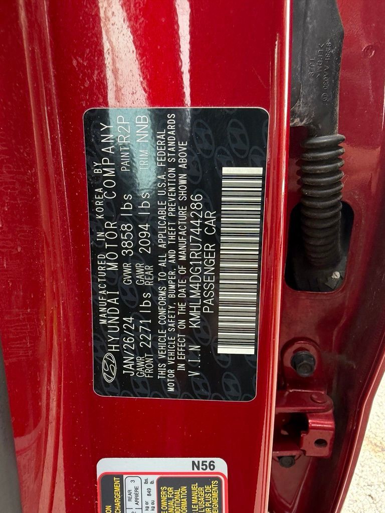 Used 2024 Red Hyundai SEL image 31