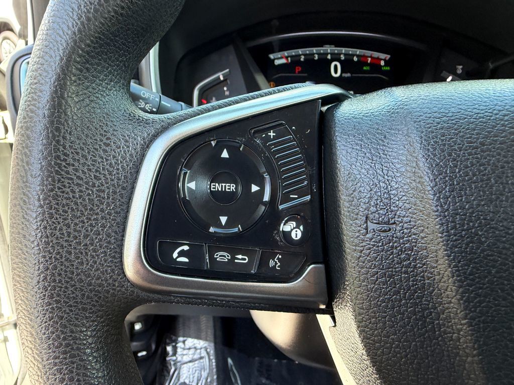 Used 2018 White Honda EX image 22