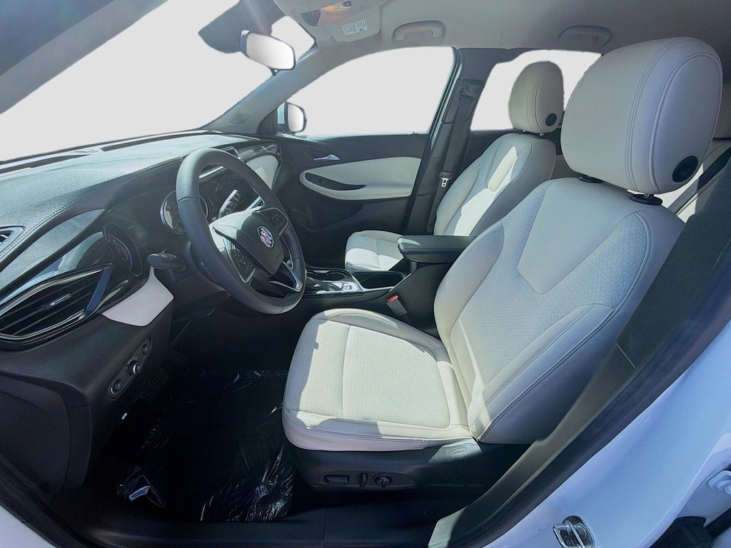 Used 2022 White Buick Select image 18