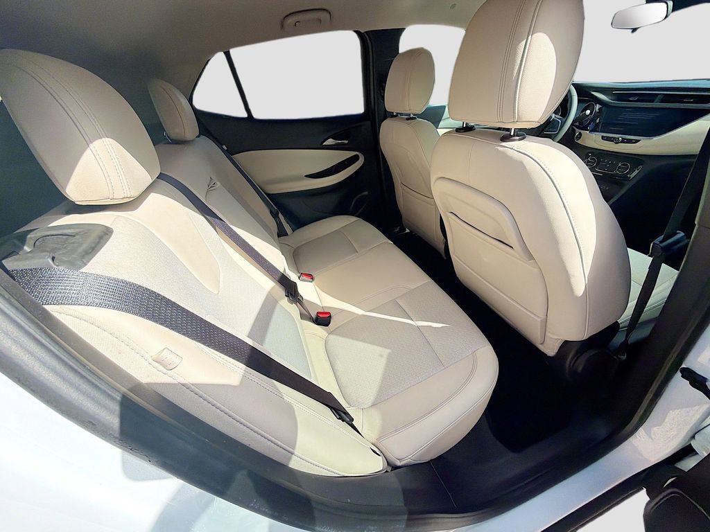Used 2022 White Buick Select image 27