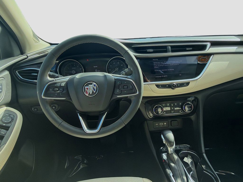 Used 2022 White Buick Select image 20