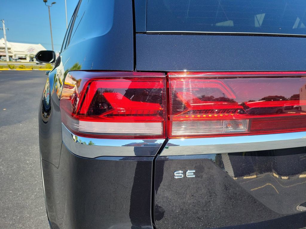 Used 2026  Volkswagen 2.0T SE w/Technology image 13