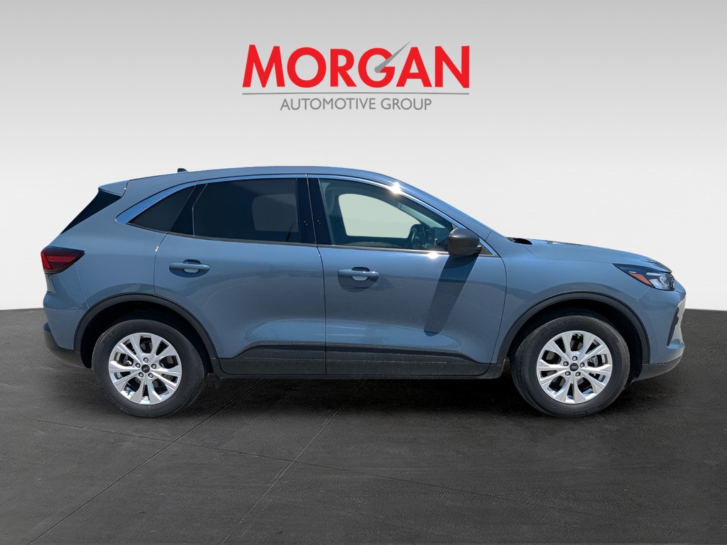 Used 2024 Blue Ford Active image 3