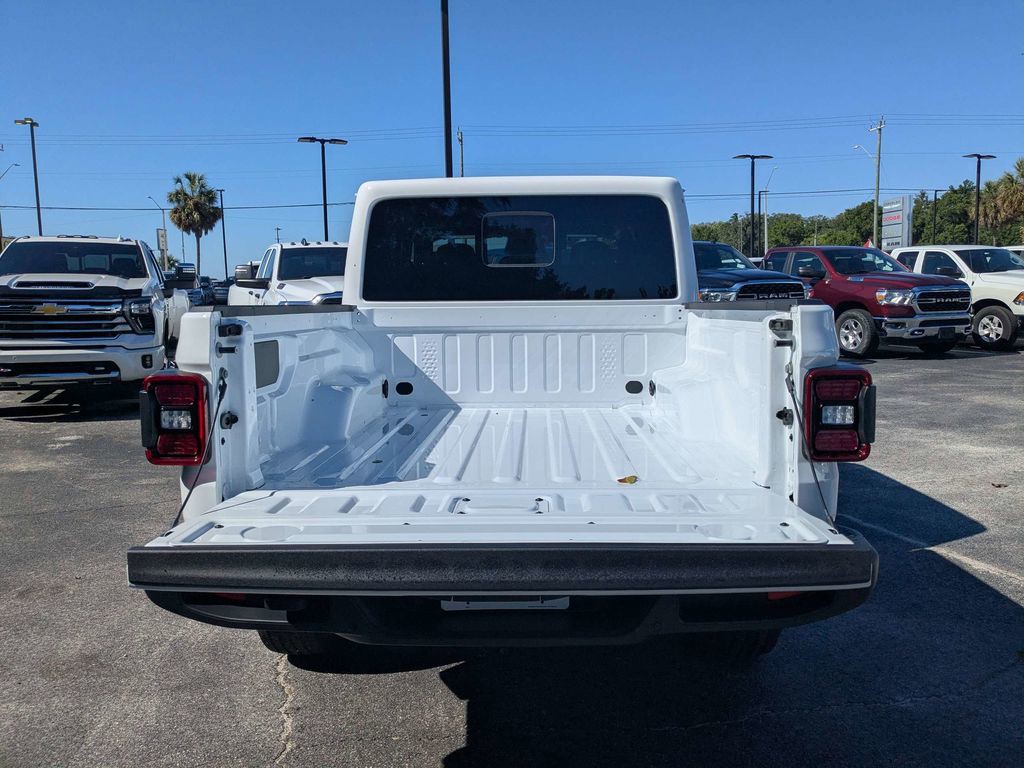 New 2026 White Jeep Sahara image 13