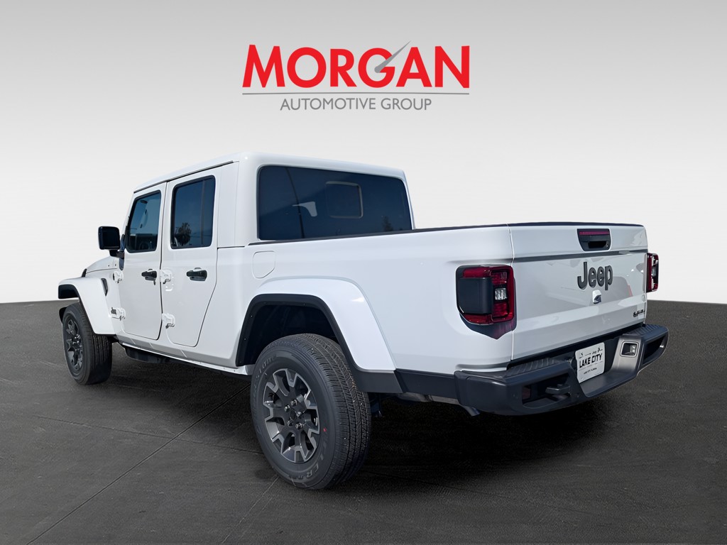 New 2026 White Jeep Sahara image 6