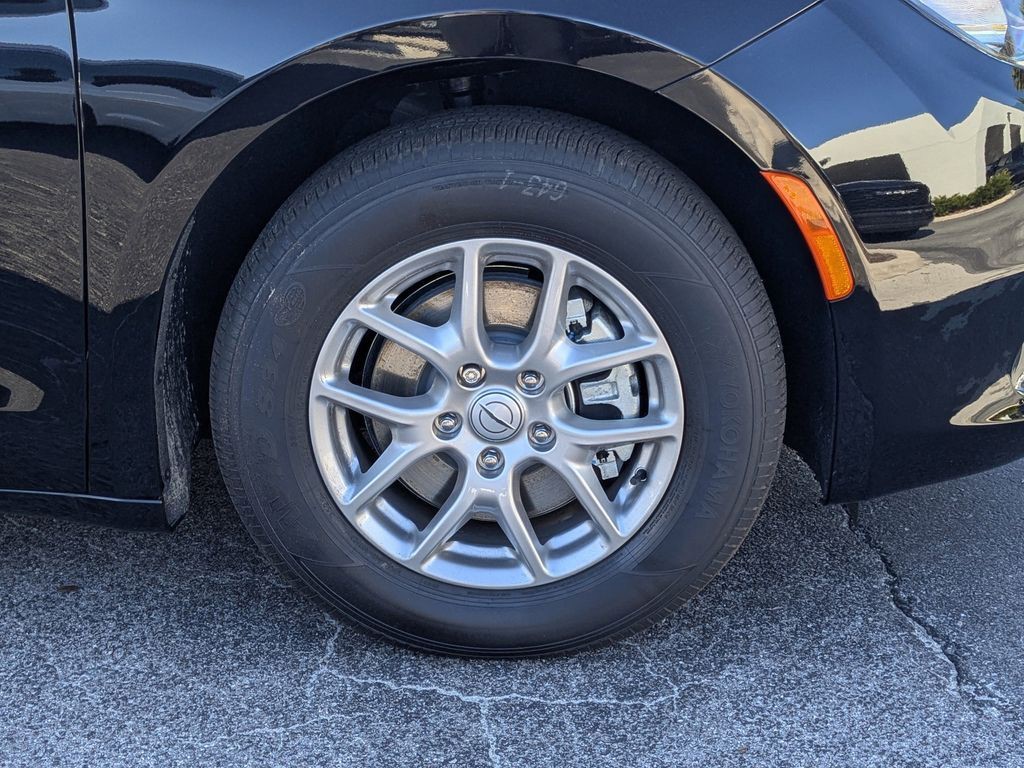 New 2026 Black Chrysler LX image 10