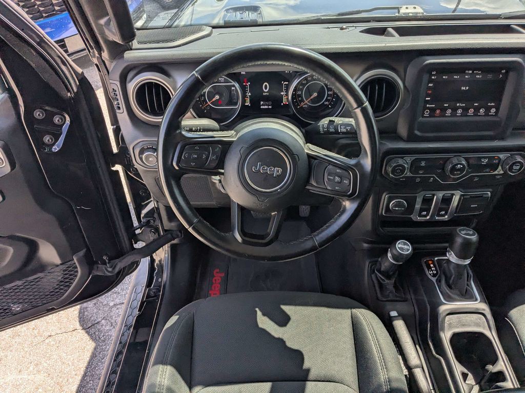 Used 2021 Black Jeep Sport S image 15