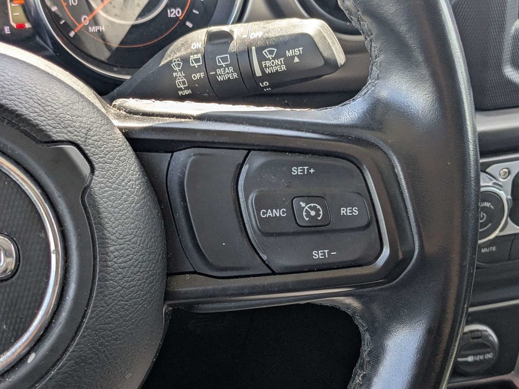 Used 2021 Black Jeep Sport S image 23