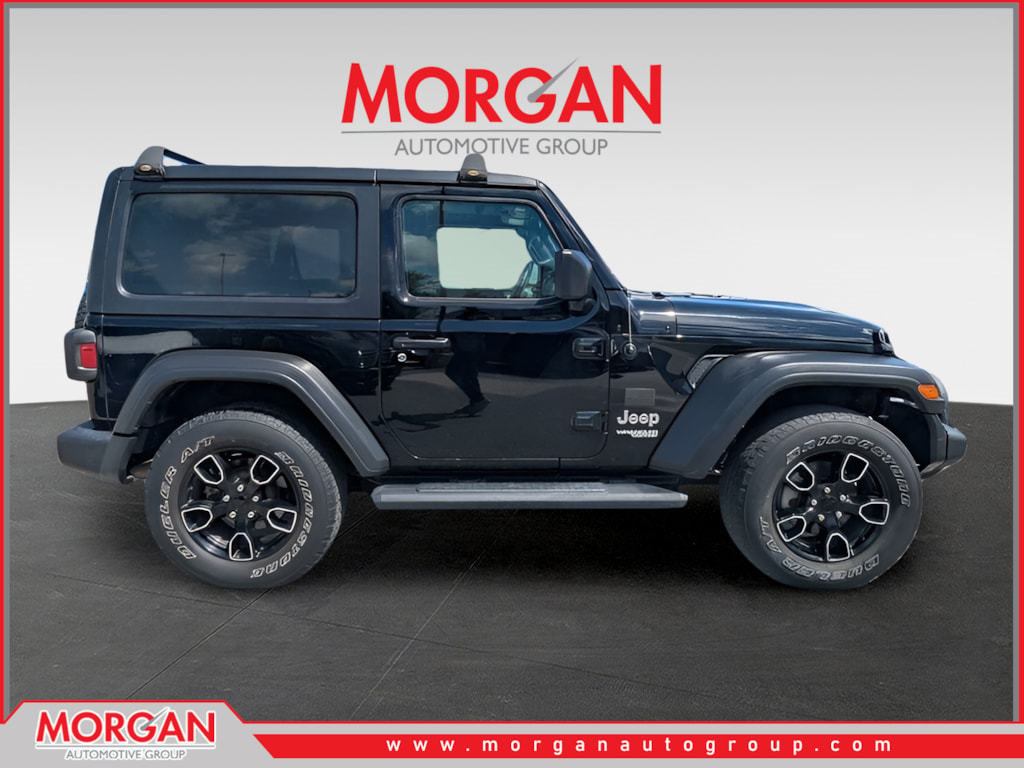 Used 2021 Black Jeep Sport S image 2