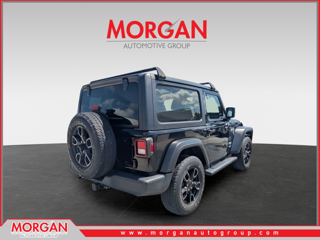 Used 2021 Black Jeep Sport S image 3