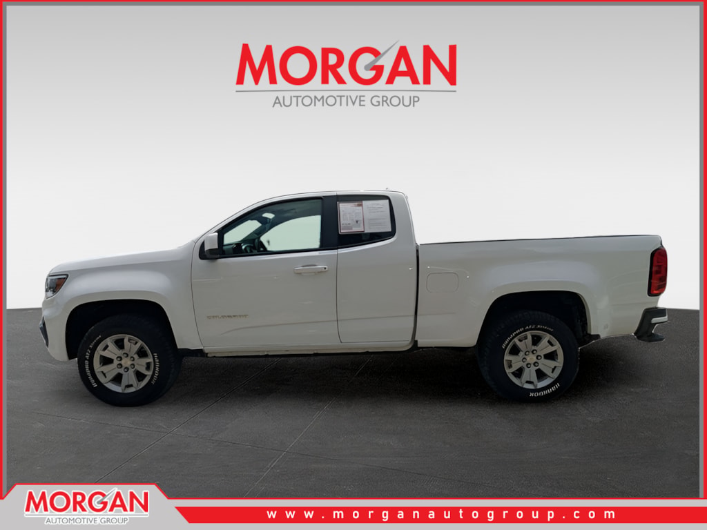 Used 2022 White Chevrolet LT image 6