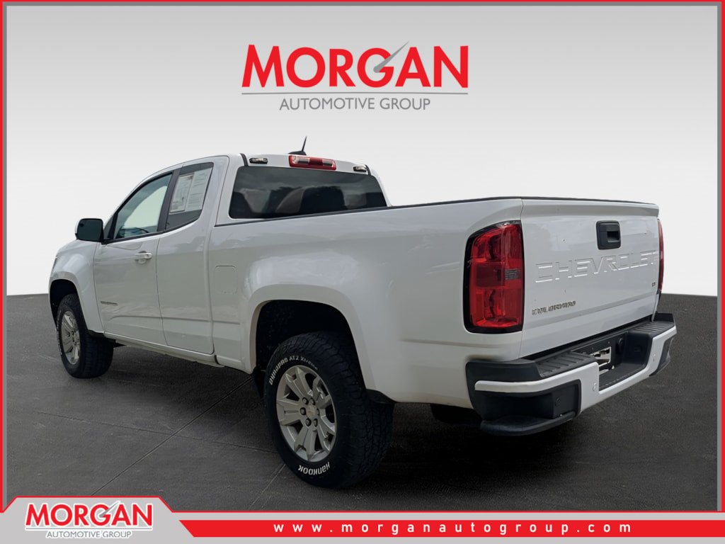 Used 2022 White Chevrolet LT image 5