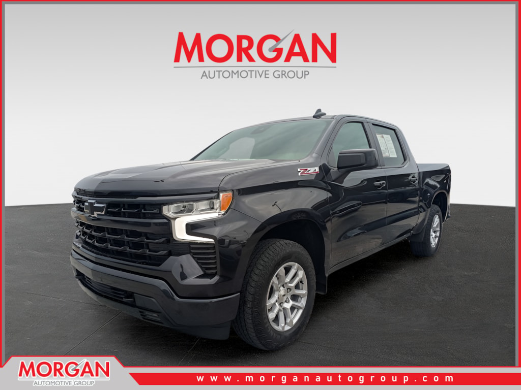 Used 2024 Gray Chevrolet RST image 6