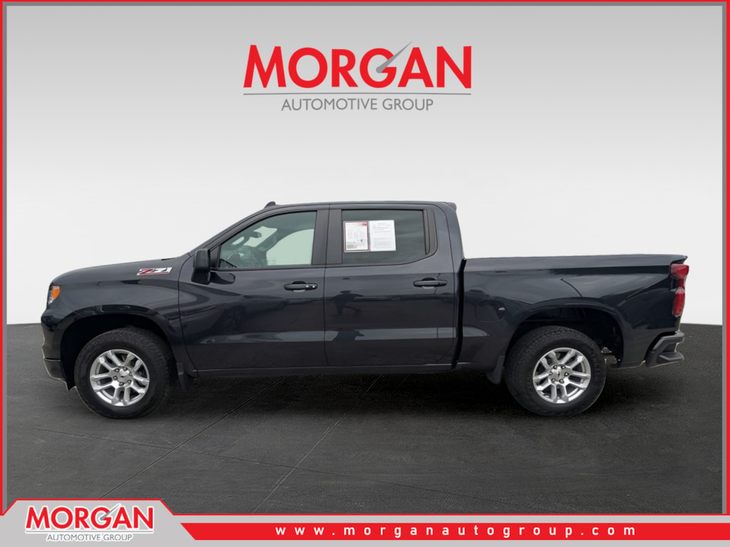 Used 2024 Gray Chevrolet RST image 5