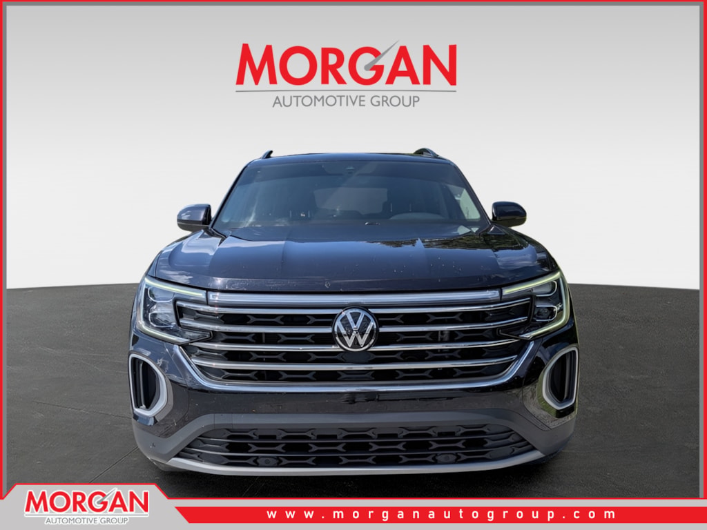Used 2024  Volkswagen 2.0T SE w/Technology image 8