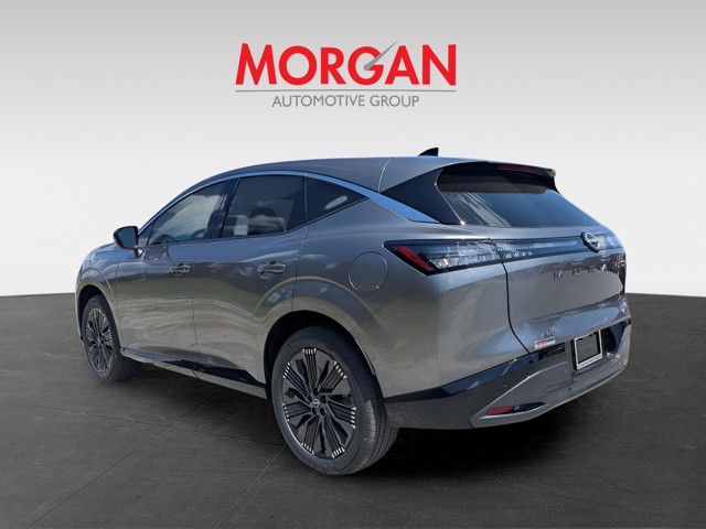 New 2026 Gray Nissan Platinum image 5