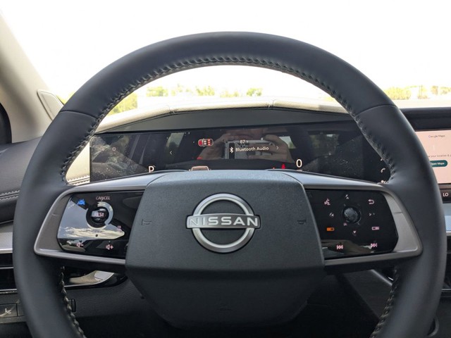 New 2026 Gray Nissan Platinum image 23