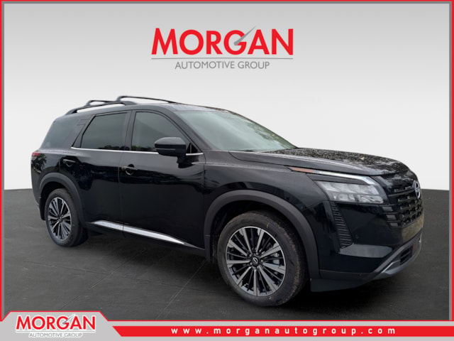 2026 Nissan Pathfinder Platinum in Black — front three-quarter view
