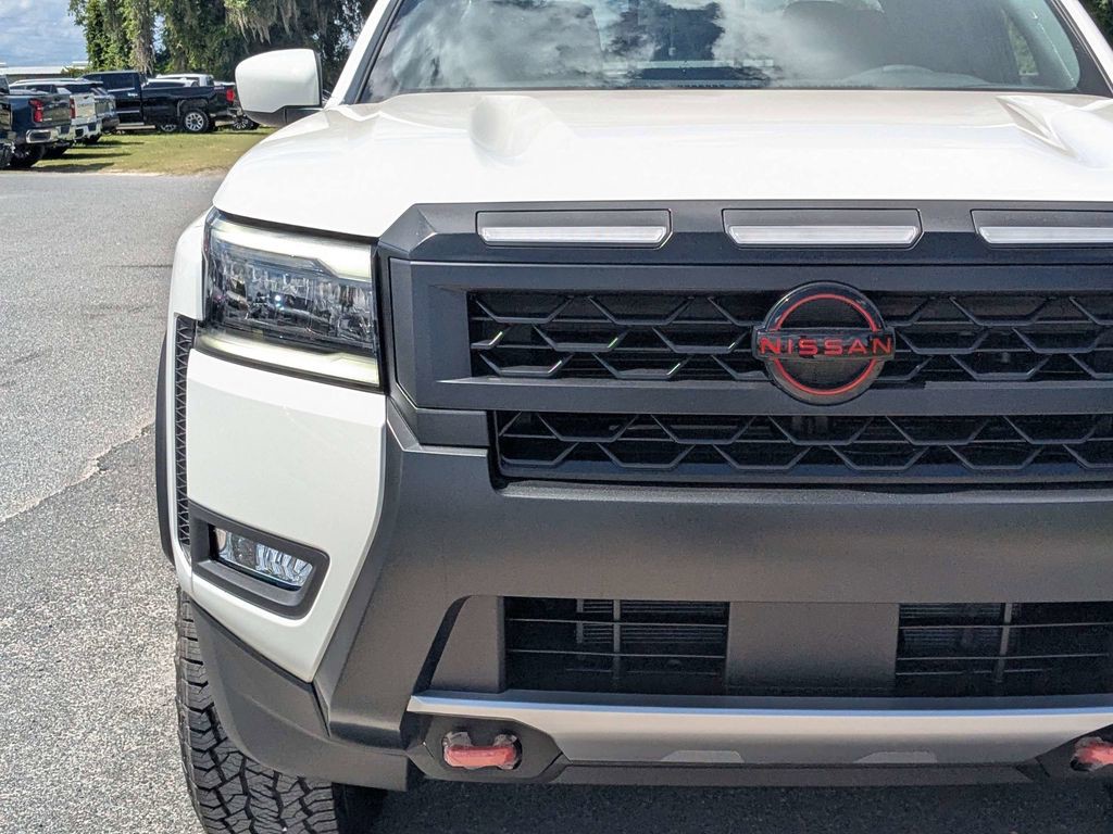 New 2026 White Nissan PRO-X image 9