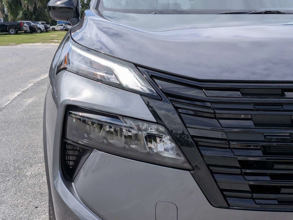 New 2026 Gray Nissan Dark Armor image 9