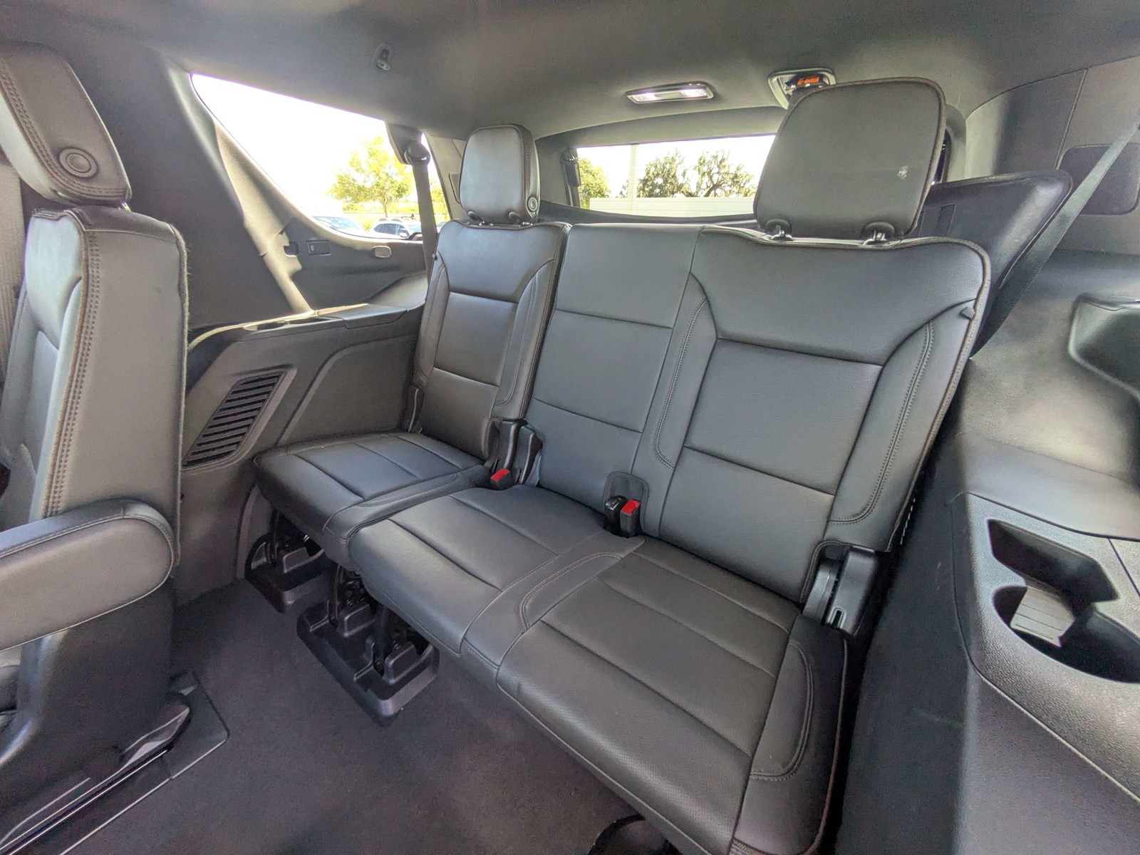 Used 2024 Gray Chevrolet High Country image 15