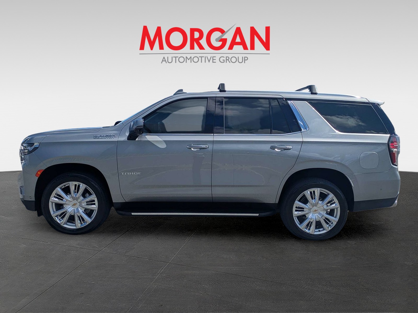 Used 2024 Gray Chevrolet High Country image 3