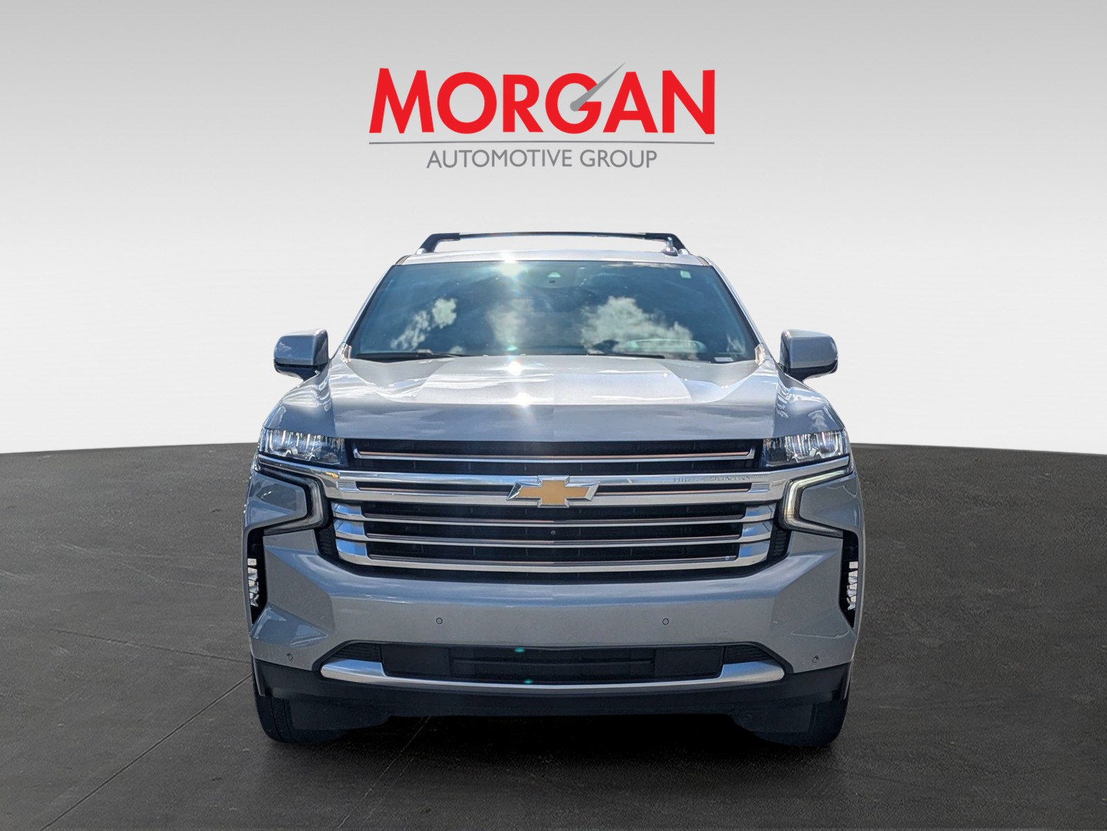 Used 2024 Gray Chevrolet High Country image 9